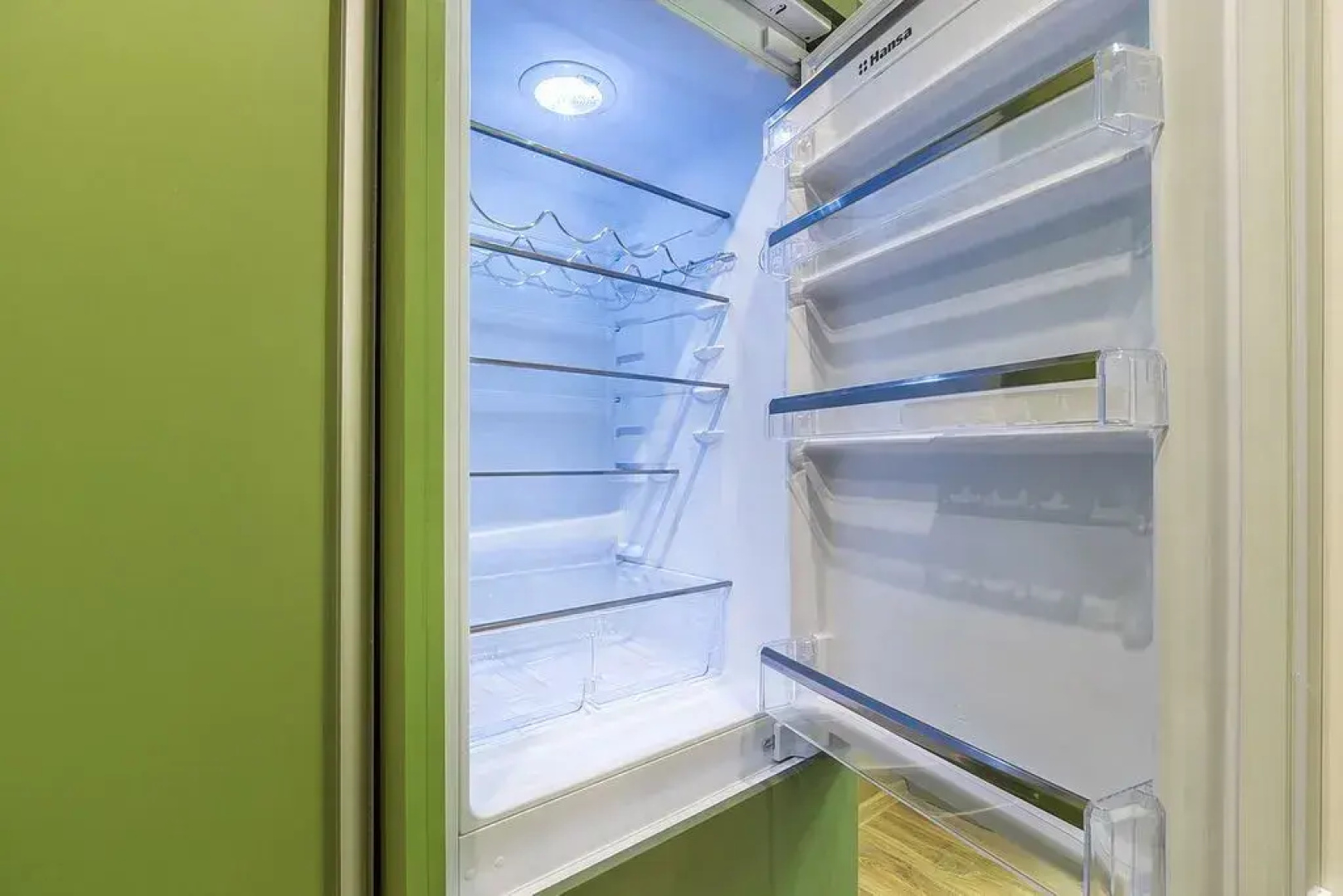 Апартаменты SKY INN Color Green