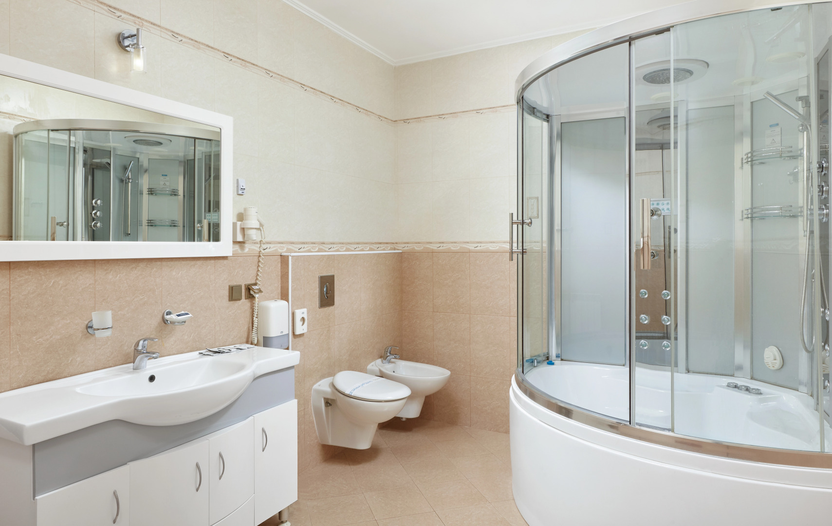 Tes-Hotel Resort & Spa