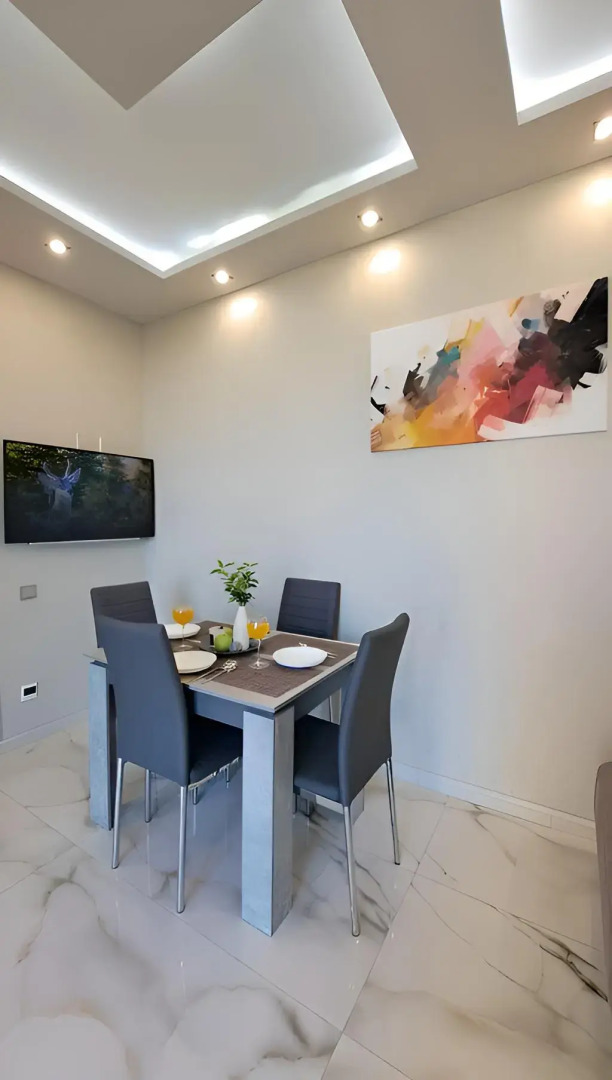 Апартаменты в ЖК Метрополь с Красивым Видом на Горы