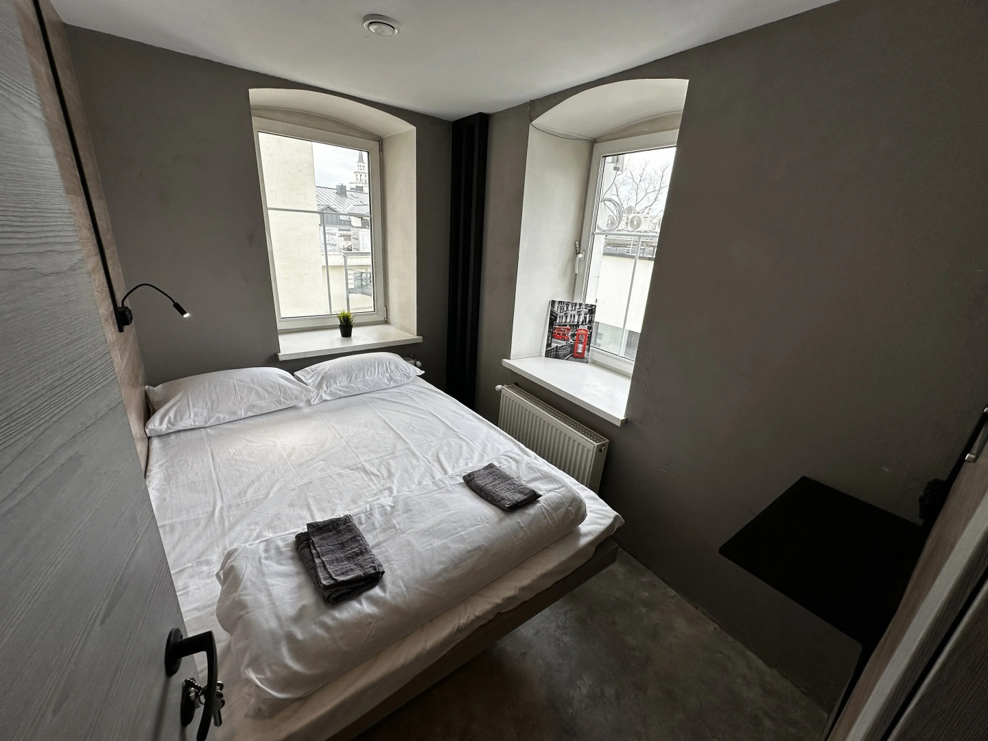 Отель SHELTERZ Три вокзала