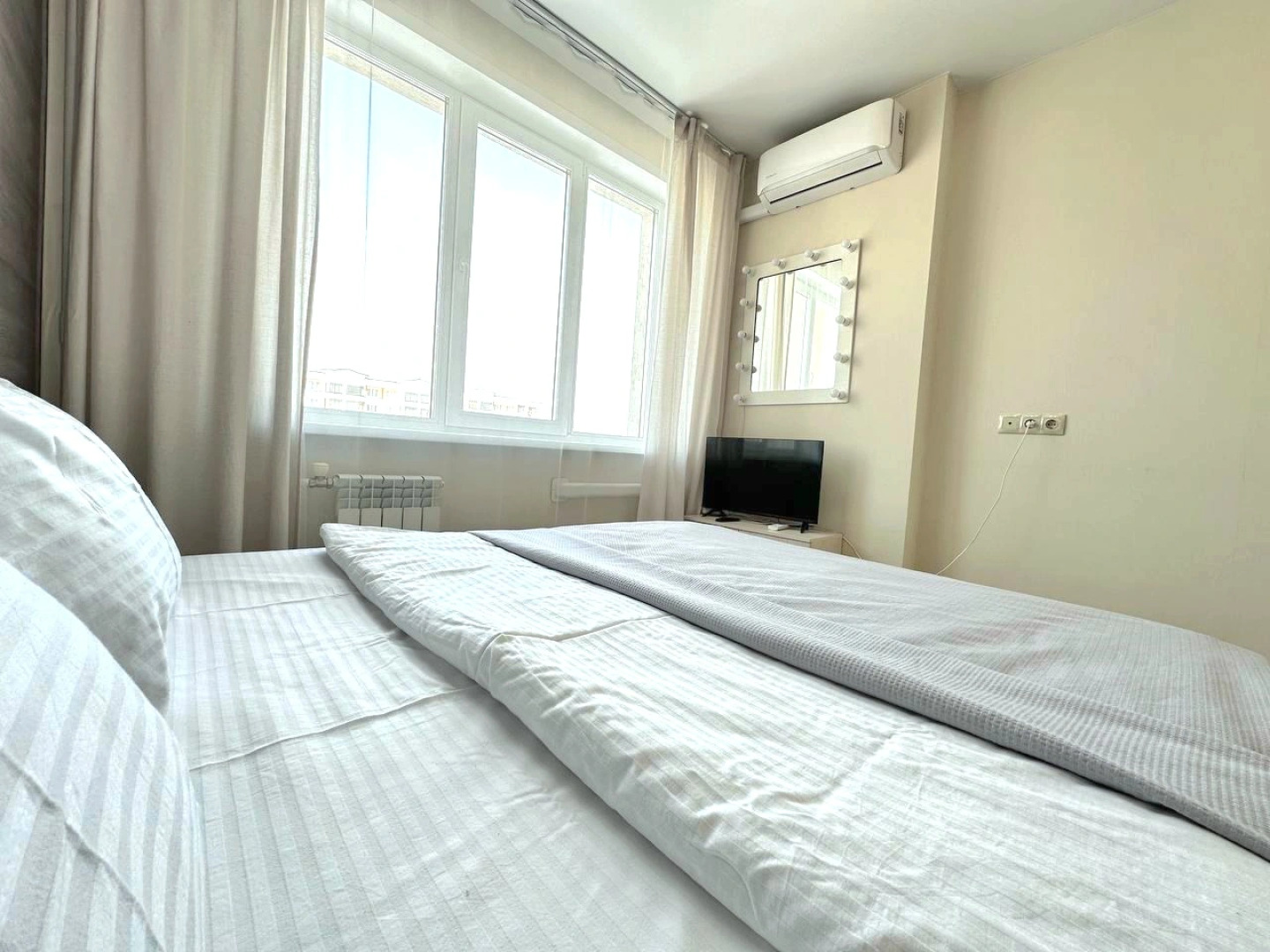 Квартира Студия Двухкомнатная на Московском Рядом с Кадетским Училищем