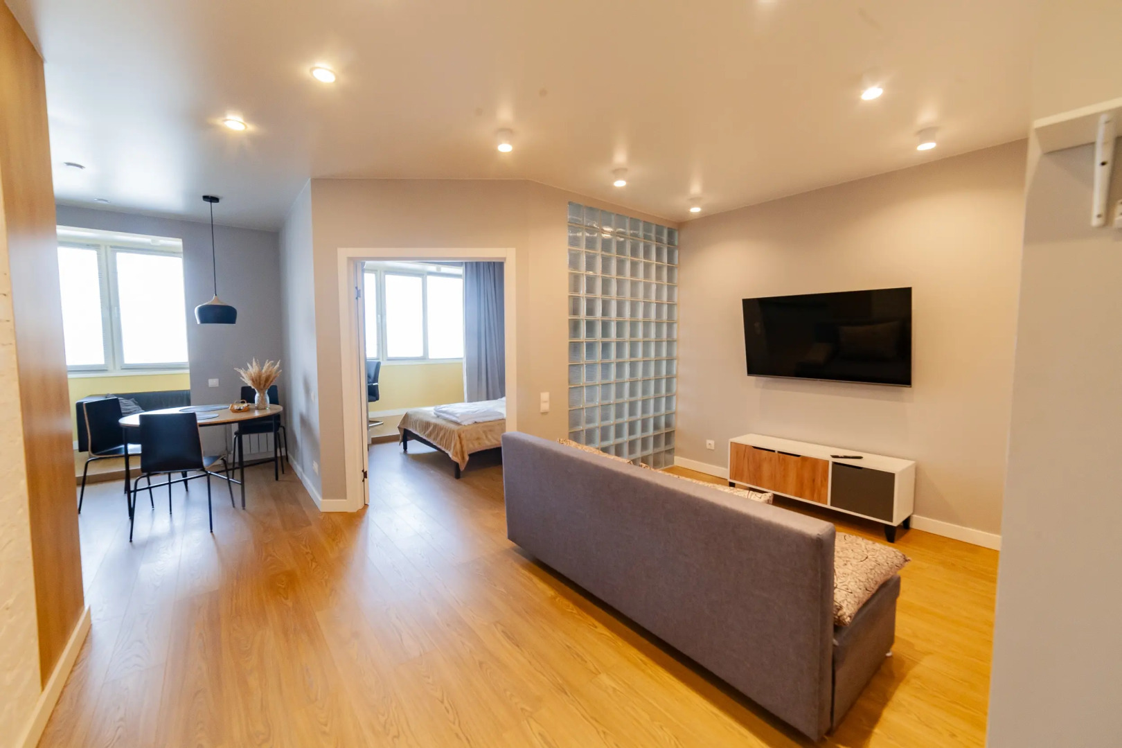 Квартира Евро Двухкомнатная в 10 минутах от центра