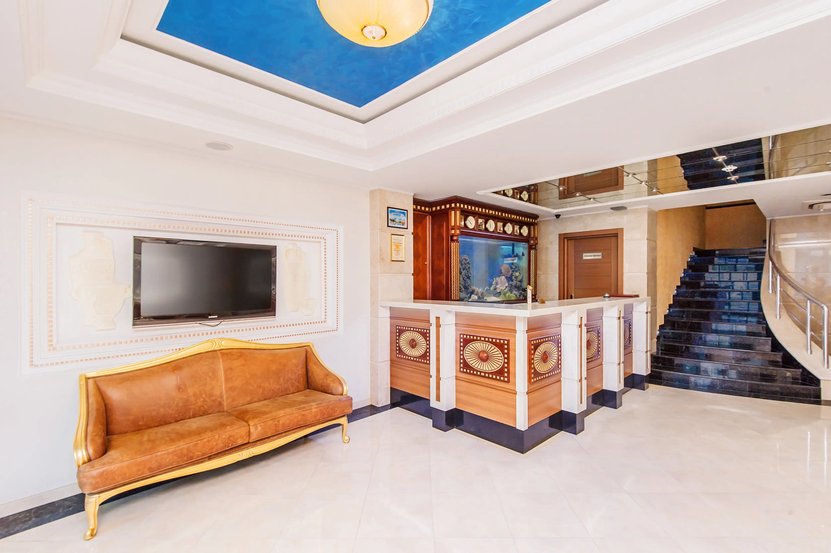 Отель Агора