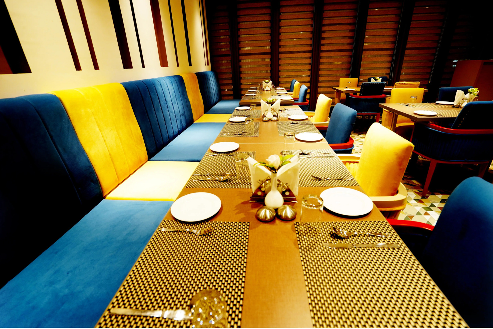 Отель Maplewood Premier