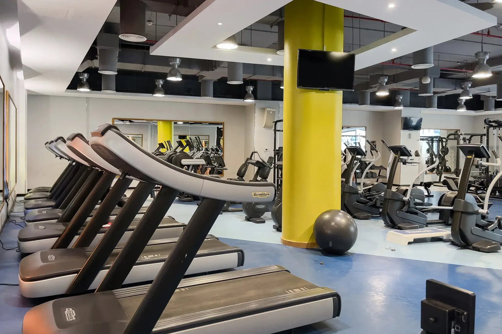 Апартаменты Excellent 1bdr at Bahar 6