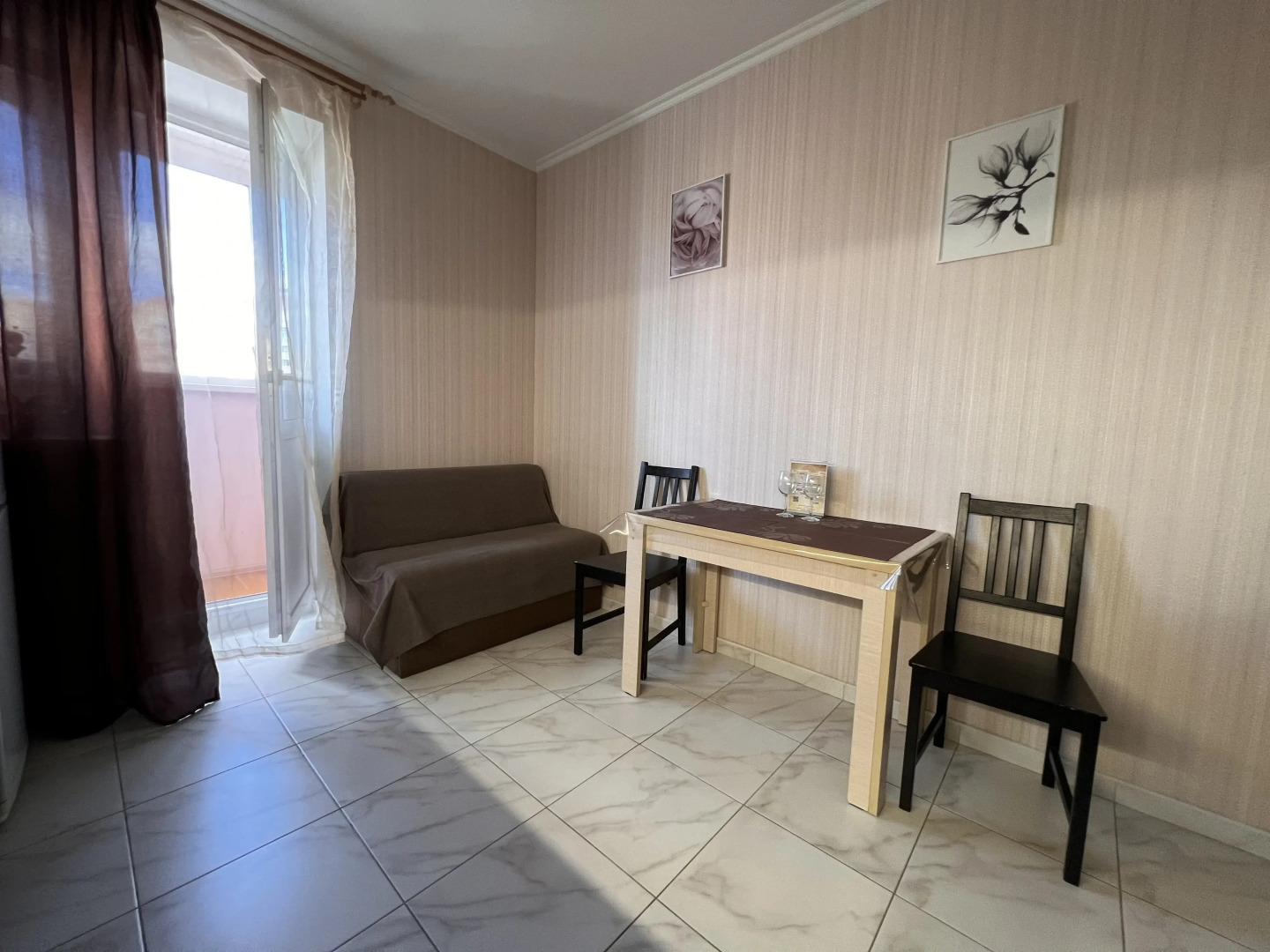 Апартаменты однокомнатные мкр Супонево к10