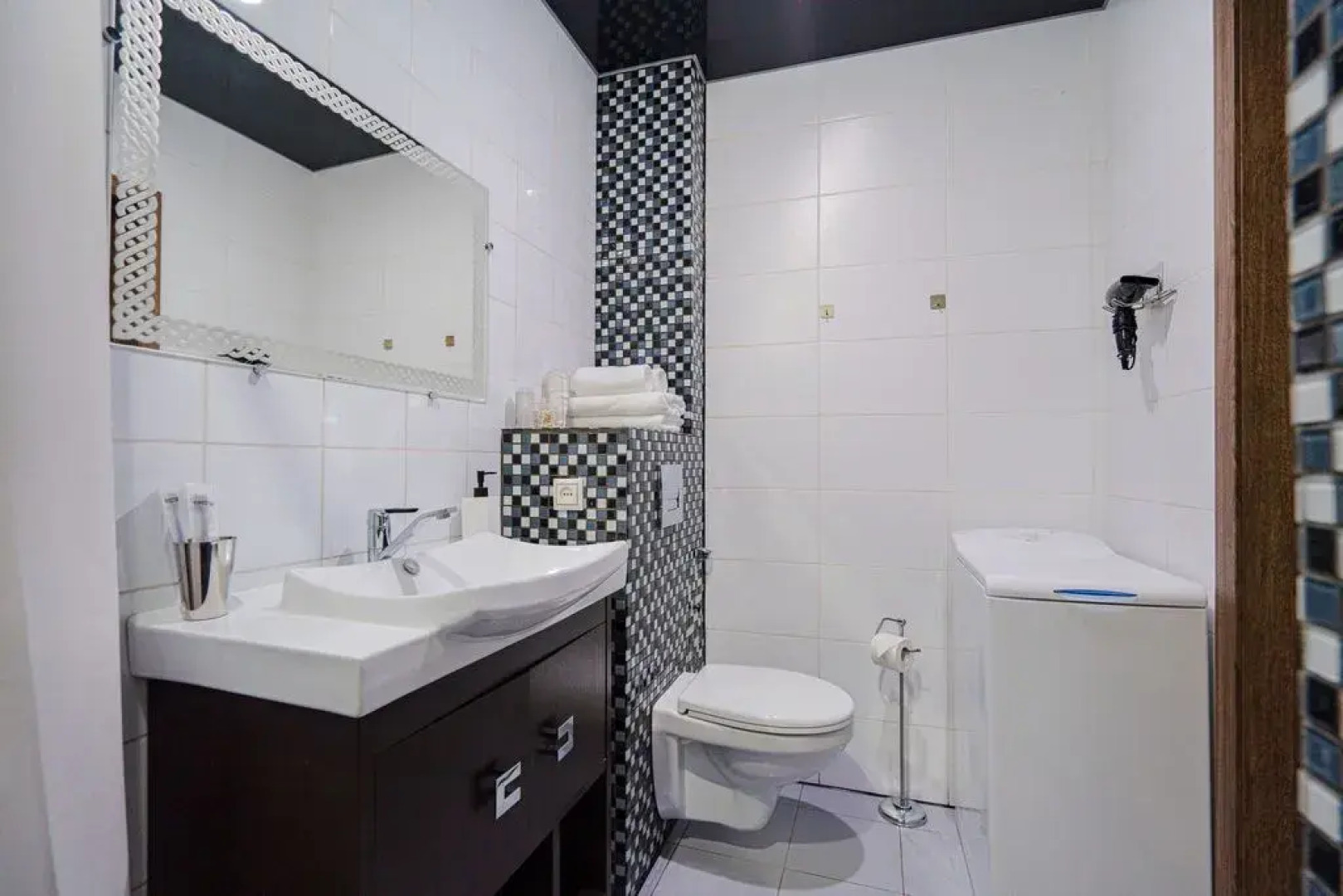 Апартаменты Granada Черноисточинское шоссе 29А