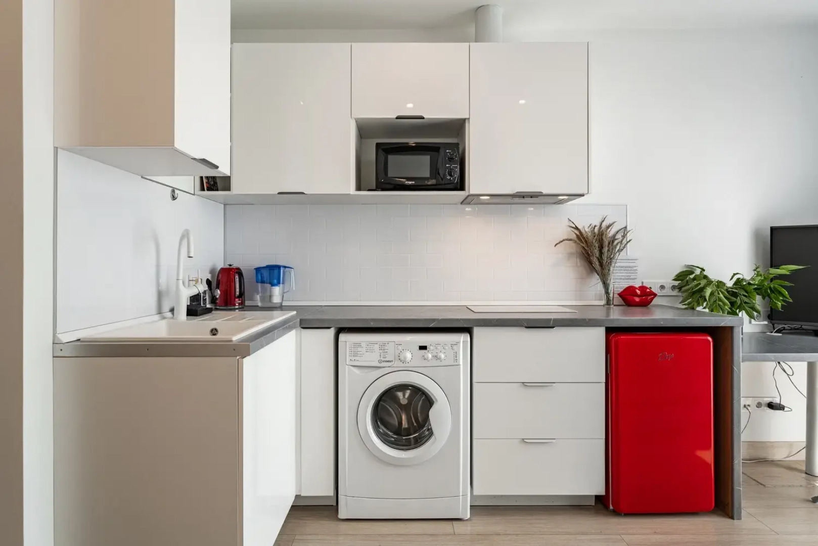 Апартаменты с личной террасой около острова мечты метро Технопарк