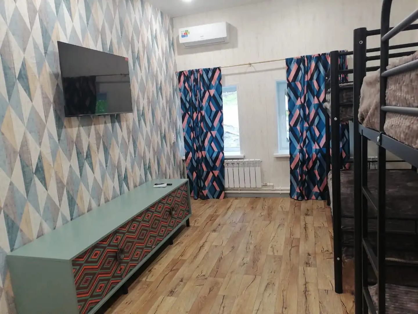 Мебелированные комнаты У друзей как дома