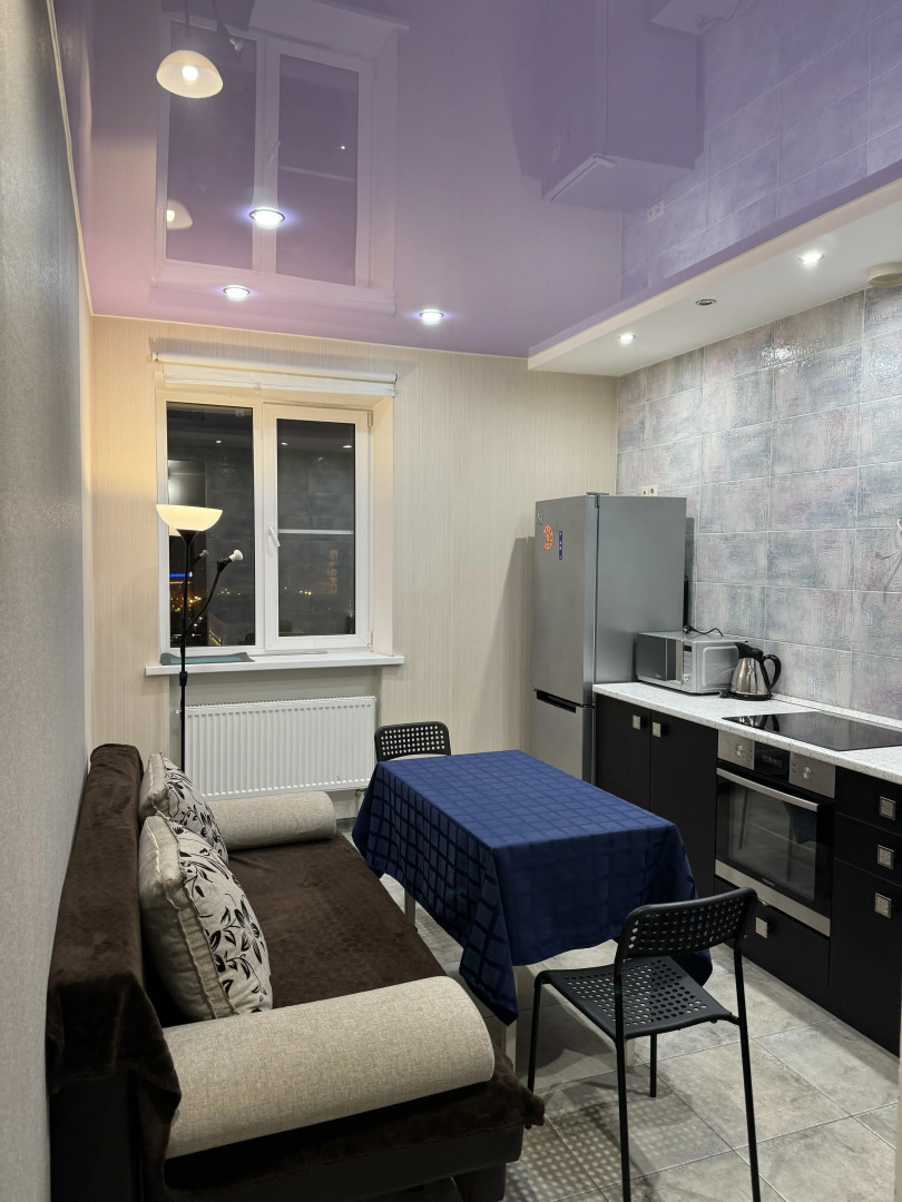 Квартира на Пархоменко 8