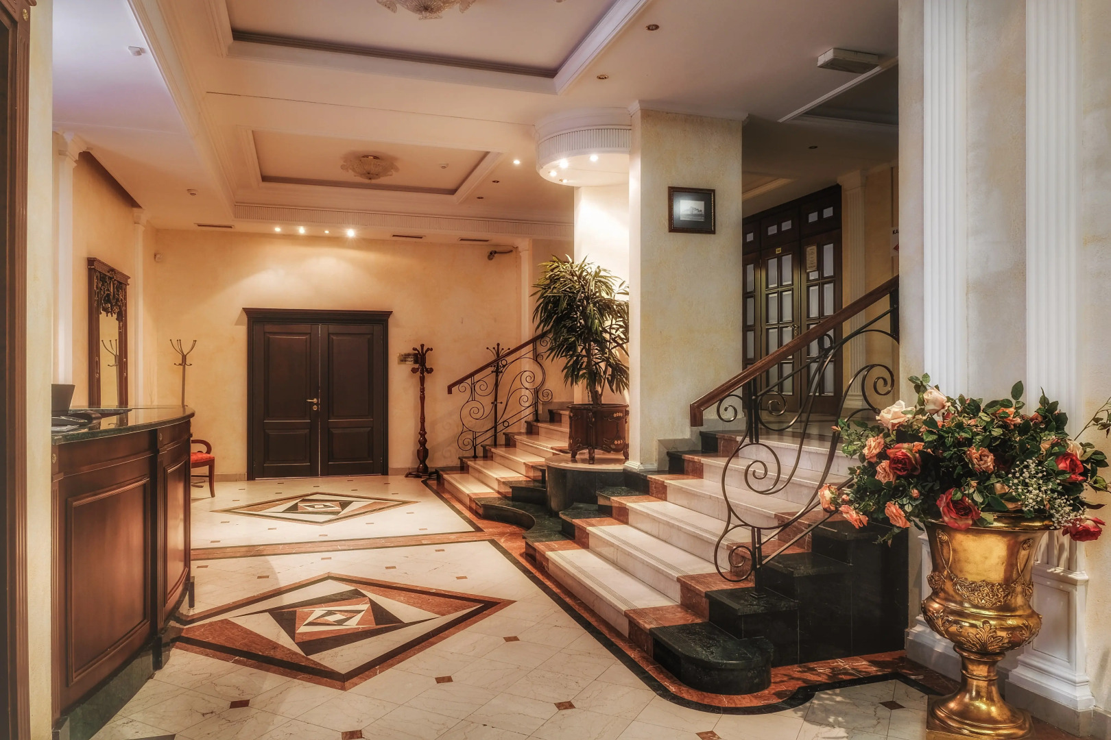 Отель Гостинично-ресторанный комплекс Полярная Звезда