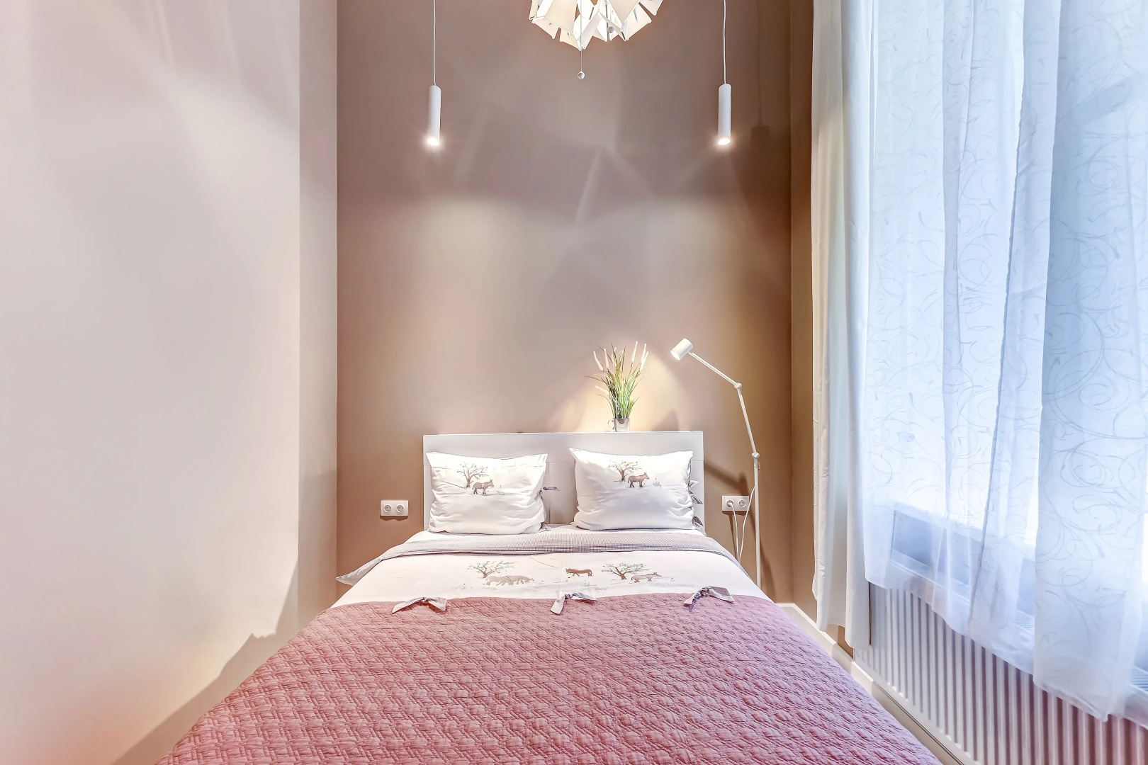 Апартаменты SweetHome на Мойке 40