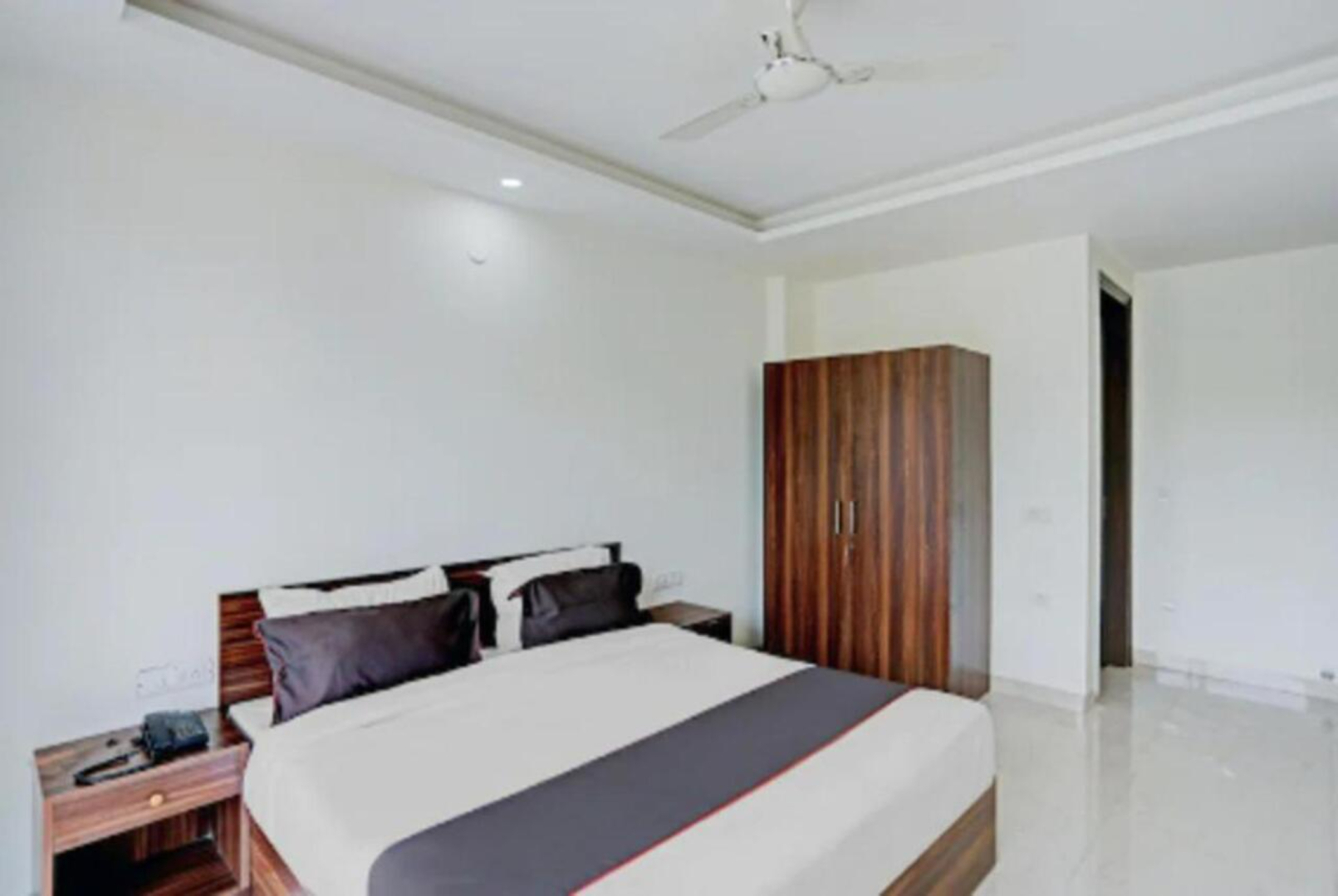 Отель Collection Inn