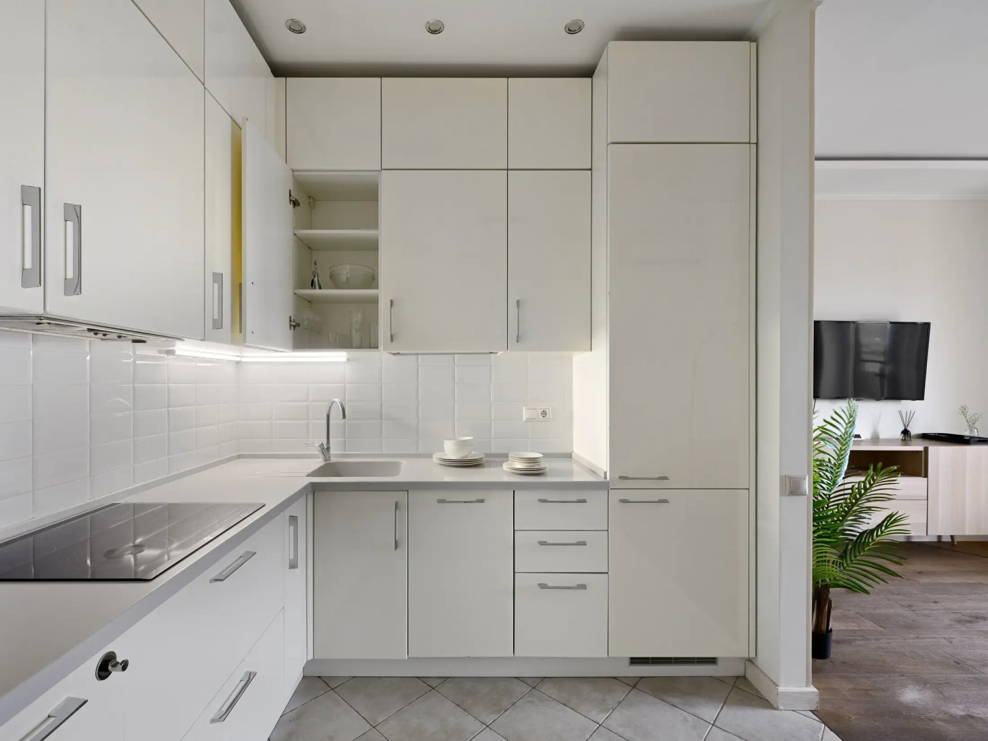 Апартаменты с панорамным видом недалеко от метро