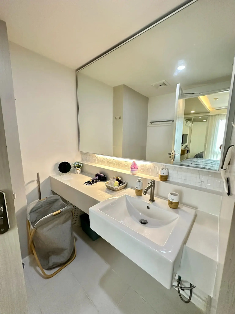 Апартаменты  Seven Seas 2 Bedroom - Spacious Two Bedroom Apartment In Jomtien Area