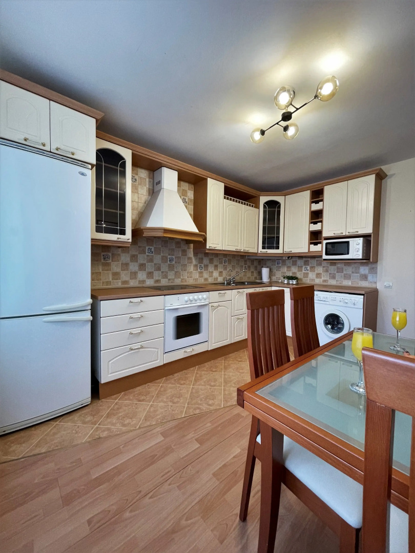 Апартаменты Авиаторов 14