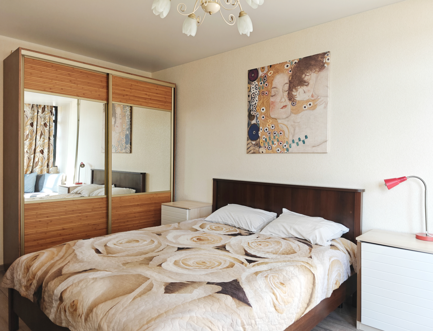 Апартаменты Двухкомнатные в Самом Центре Сочи