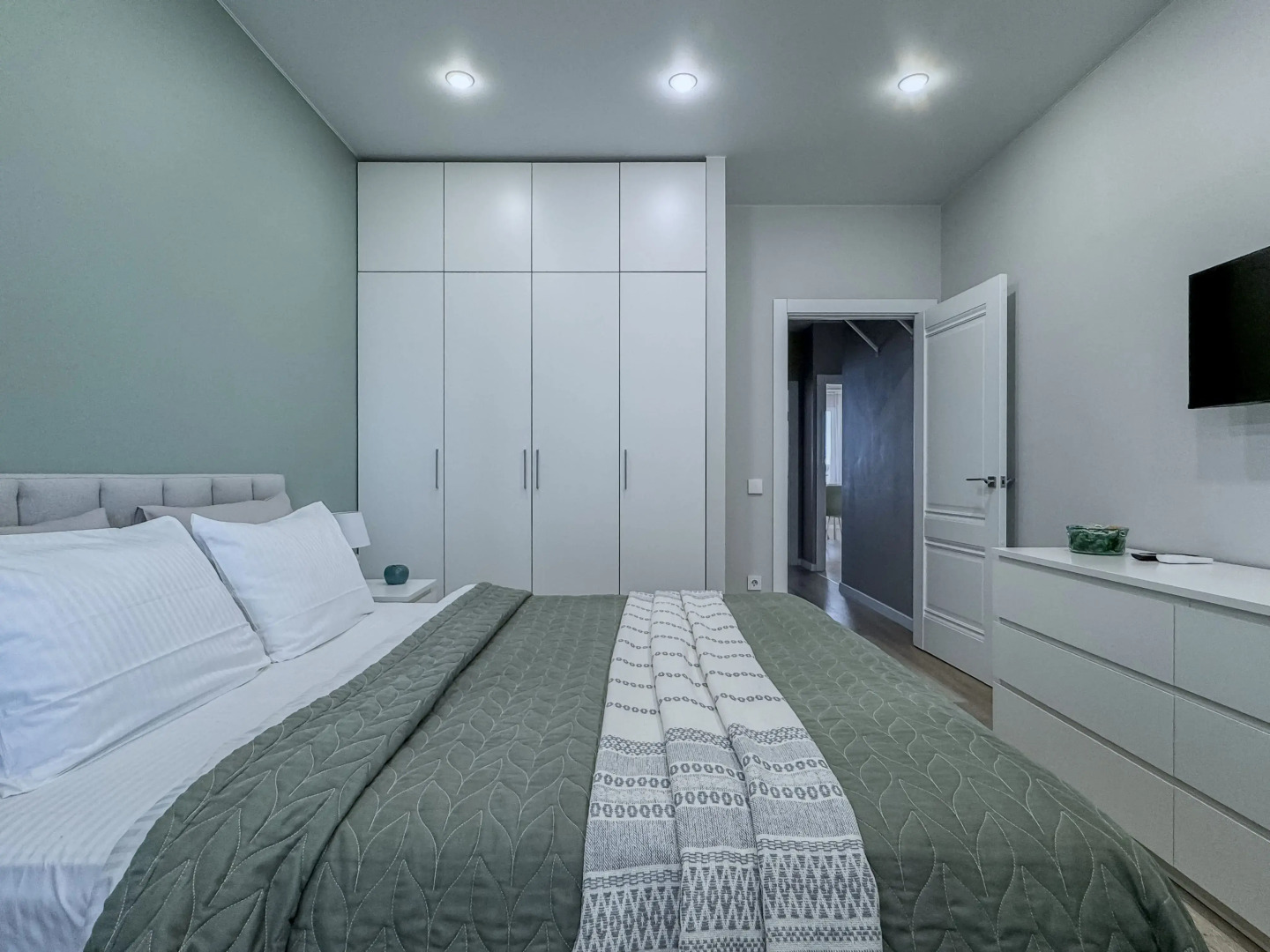 Квартира Green FOX в центре – 3 кровати и рабочие места