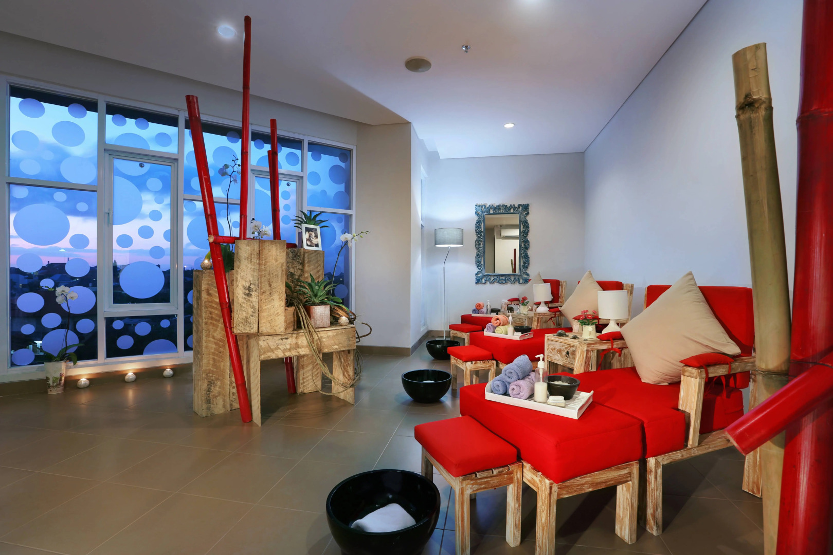 Отель Neo Denpasar