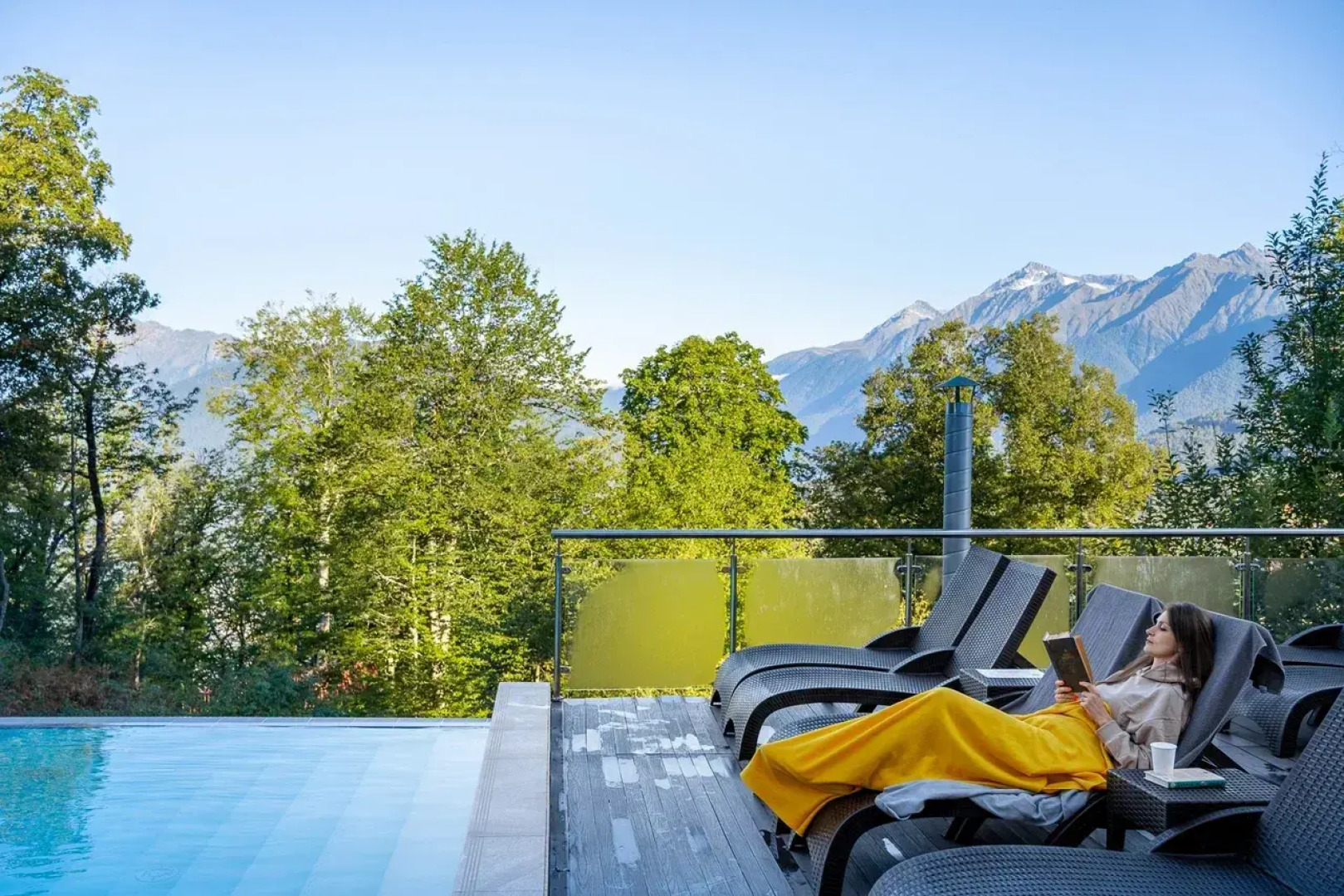 Отель Green Flow