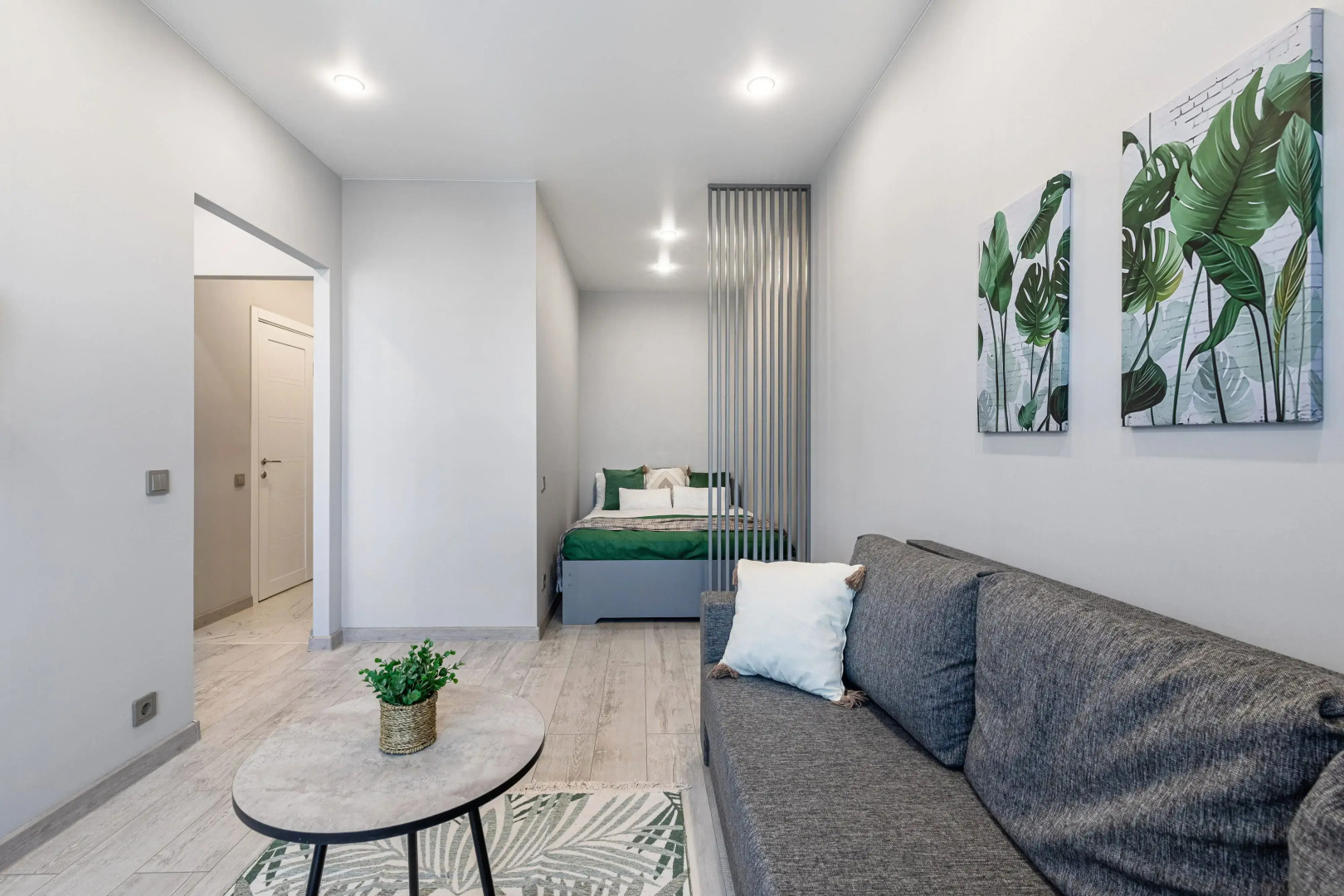 Апартаменты в ЖК Аквамарин на Беpeгу Озерa Kабан