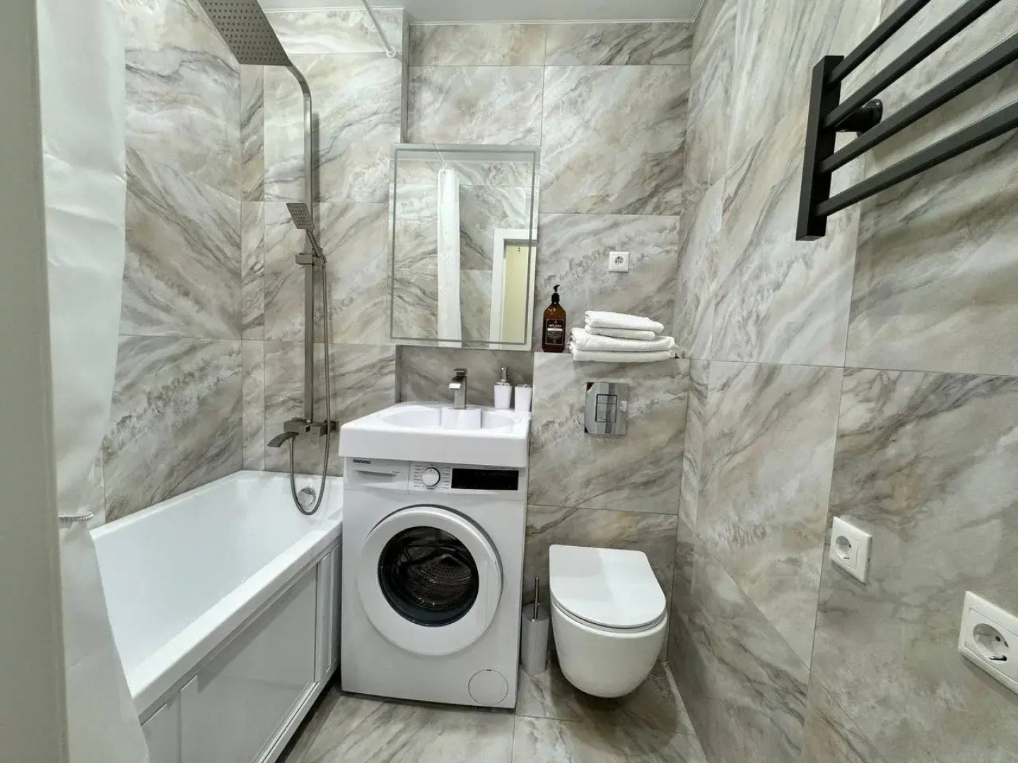 Квартира Студия с Великолепным Видом на Реку