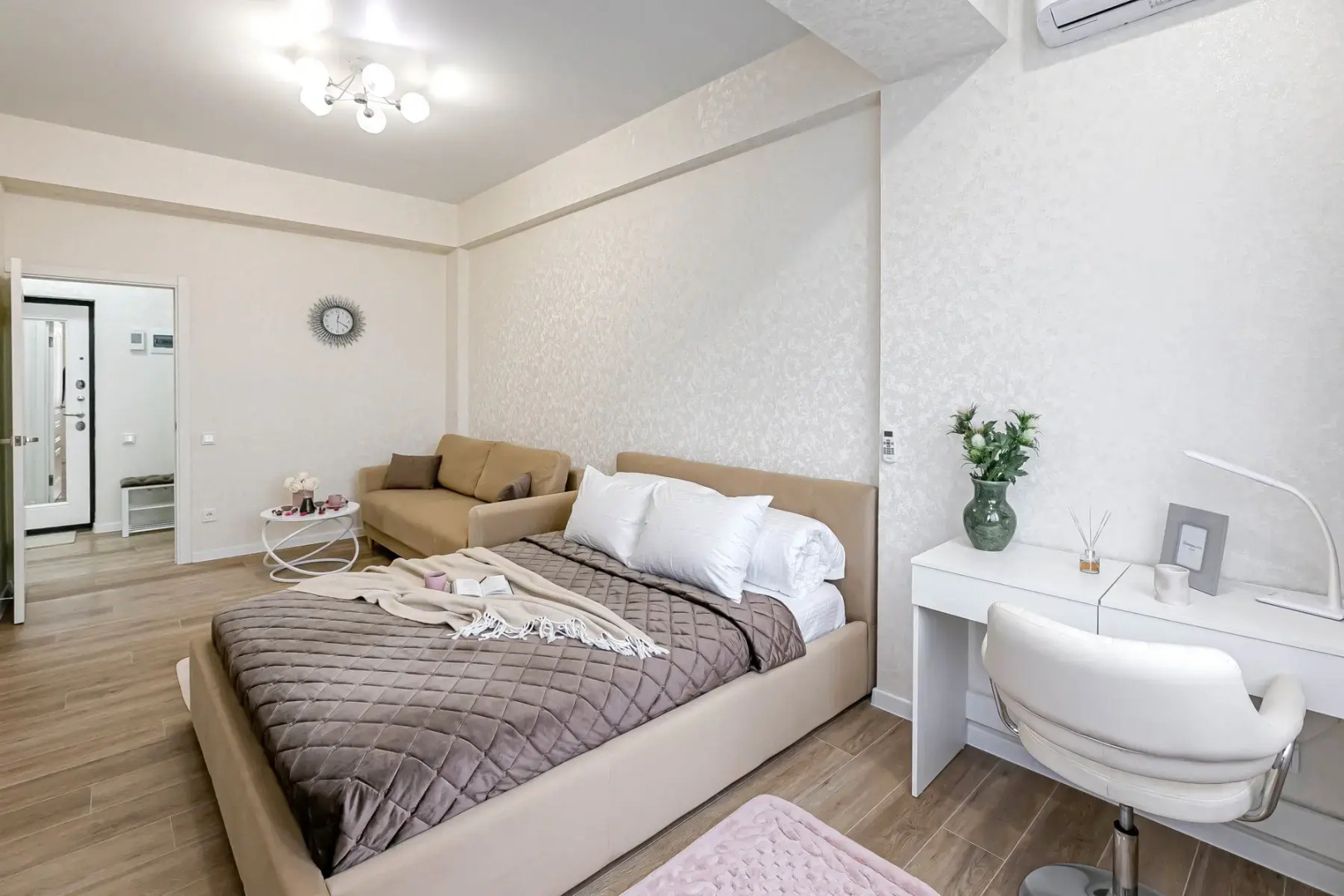 Апартаменты Уютная однушка у парка