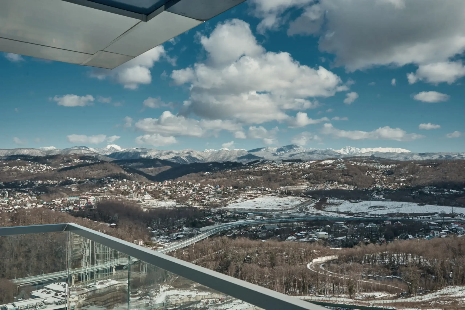 Квартира ЖИВИТЕ У МОРЯ Уютная Евродвушка в премиальном ЖК. Вид на море и горы