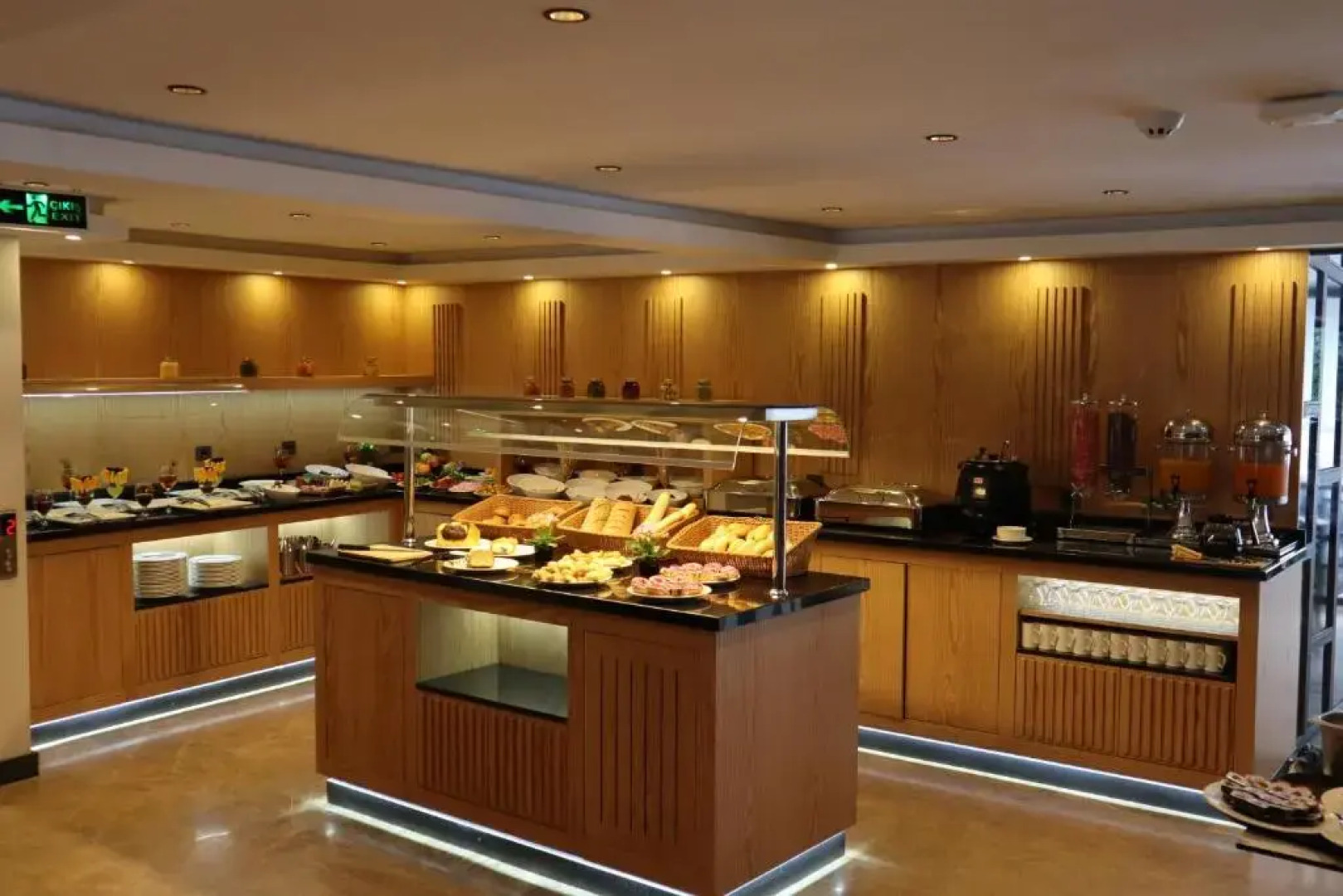 Days Inn By Wyndham Istanbul Arnavutköy