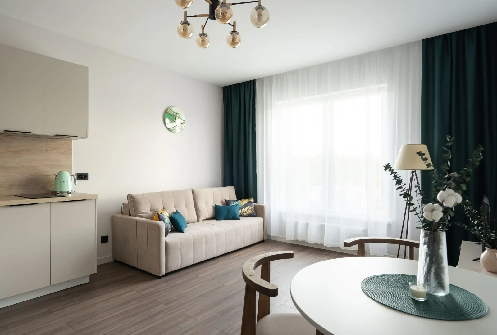 Апартаменты с Двумя Спальнями Рядом с Финским Заливом в Сестрорецке