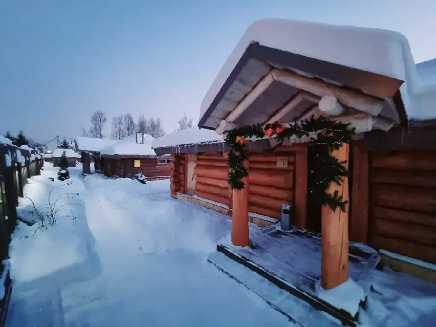 Частный дом Подмосковный Домик с двумя спальнями Люкс