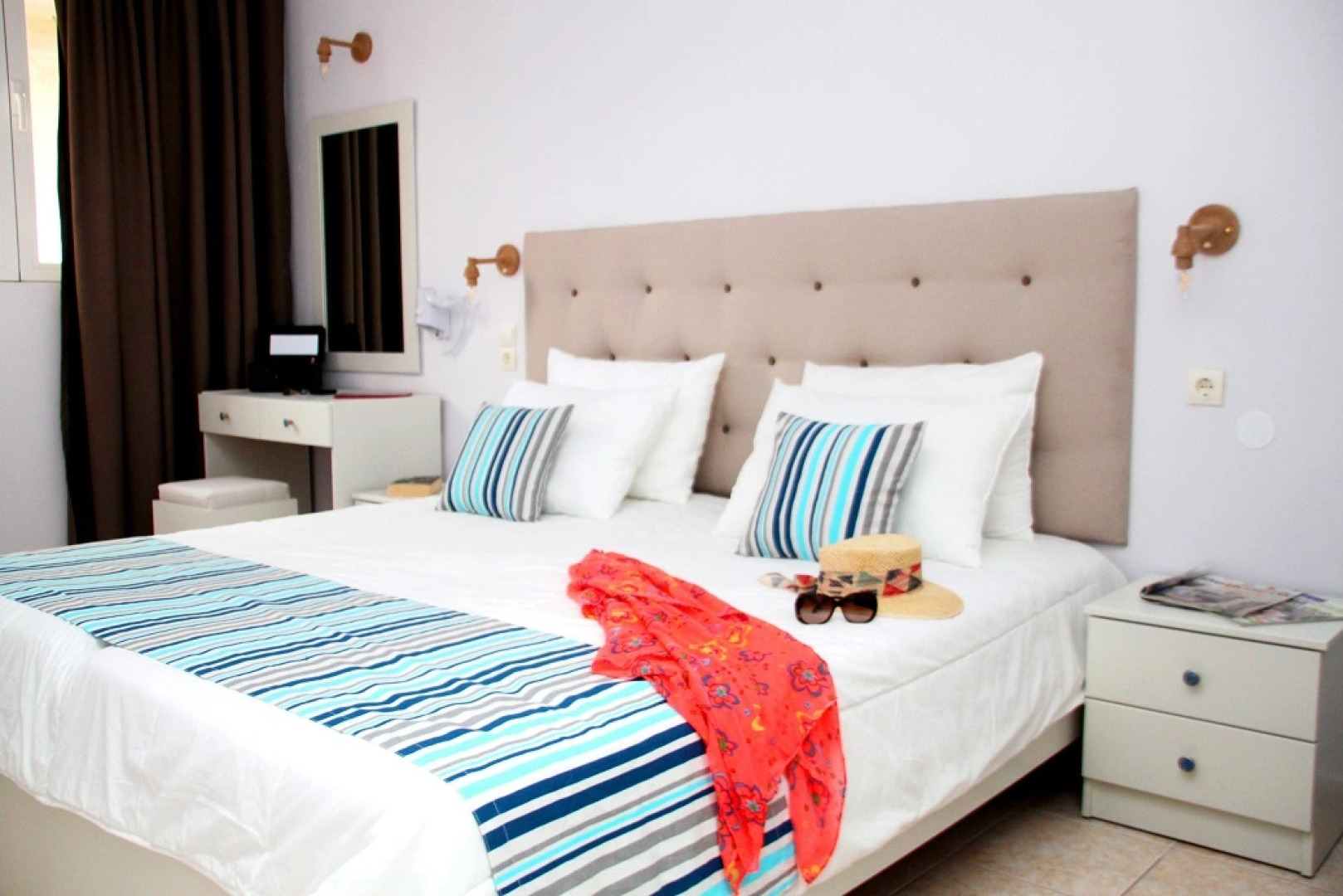 Апартаменты Elychryson