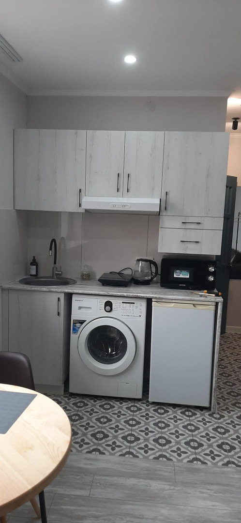 Квартира За Сценой