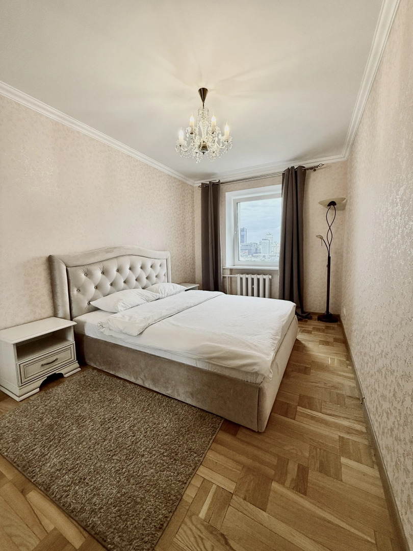 Апартаменты Милая трешка в главном доме города с видом на Свислочь