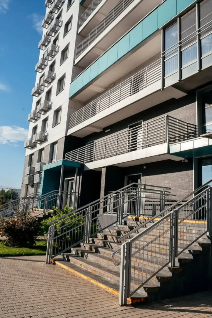 Квартира в современном районе недалеко от центра города