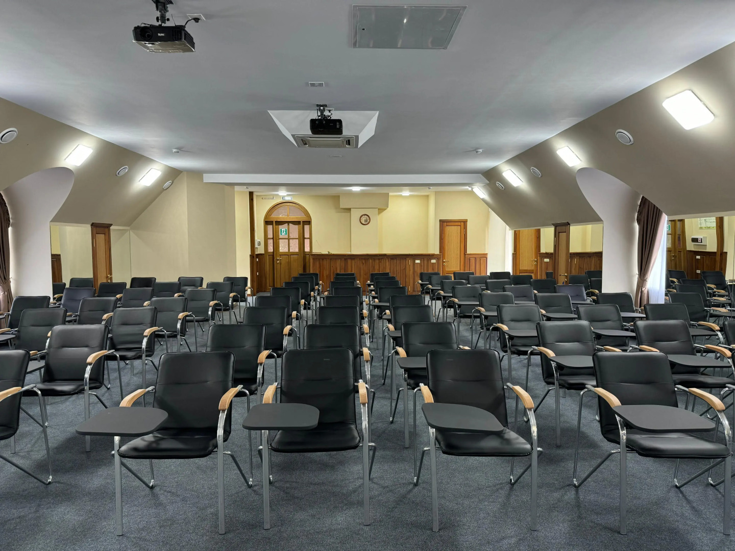 Отель Бугарь