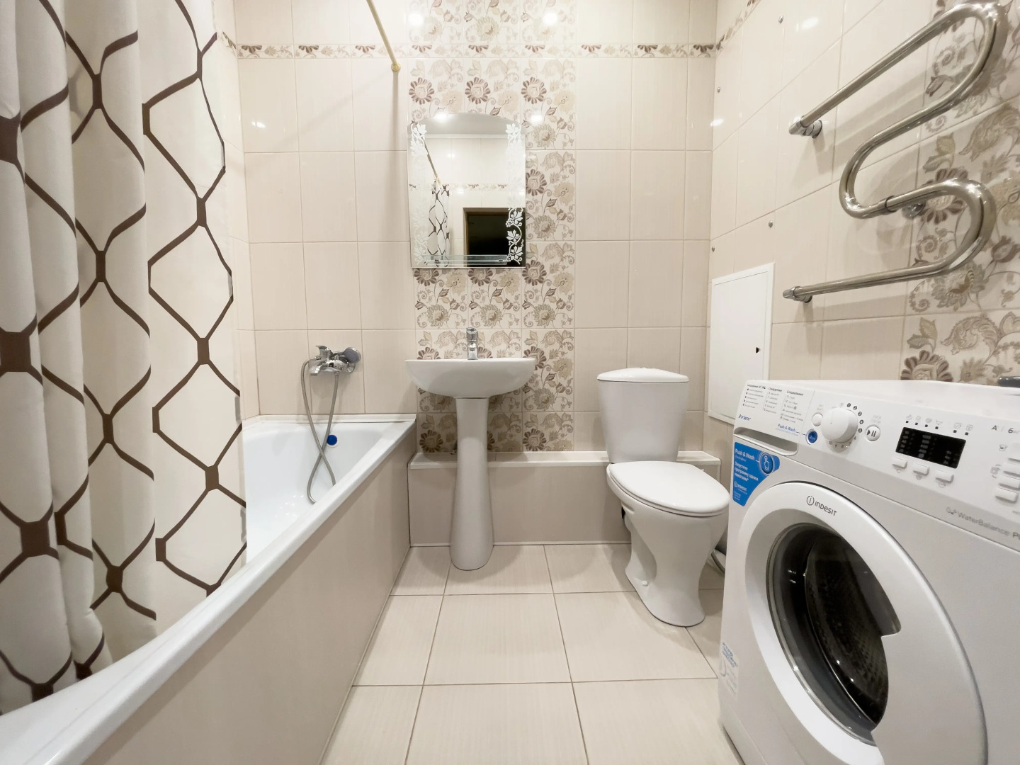 Апартаменты в 5 минутах от ЖД вокзала с шикарным видом на центр Орла