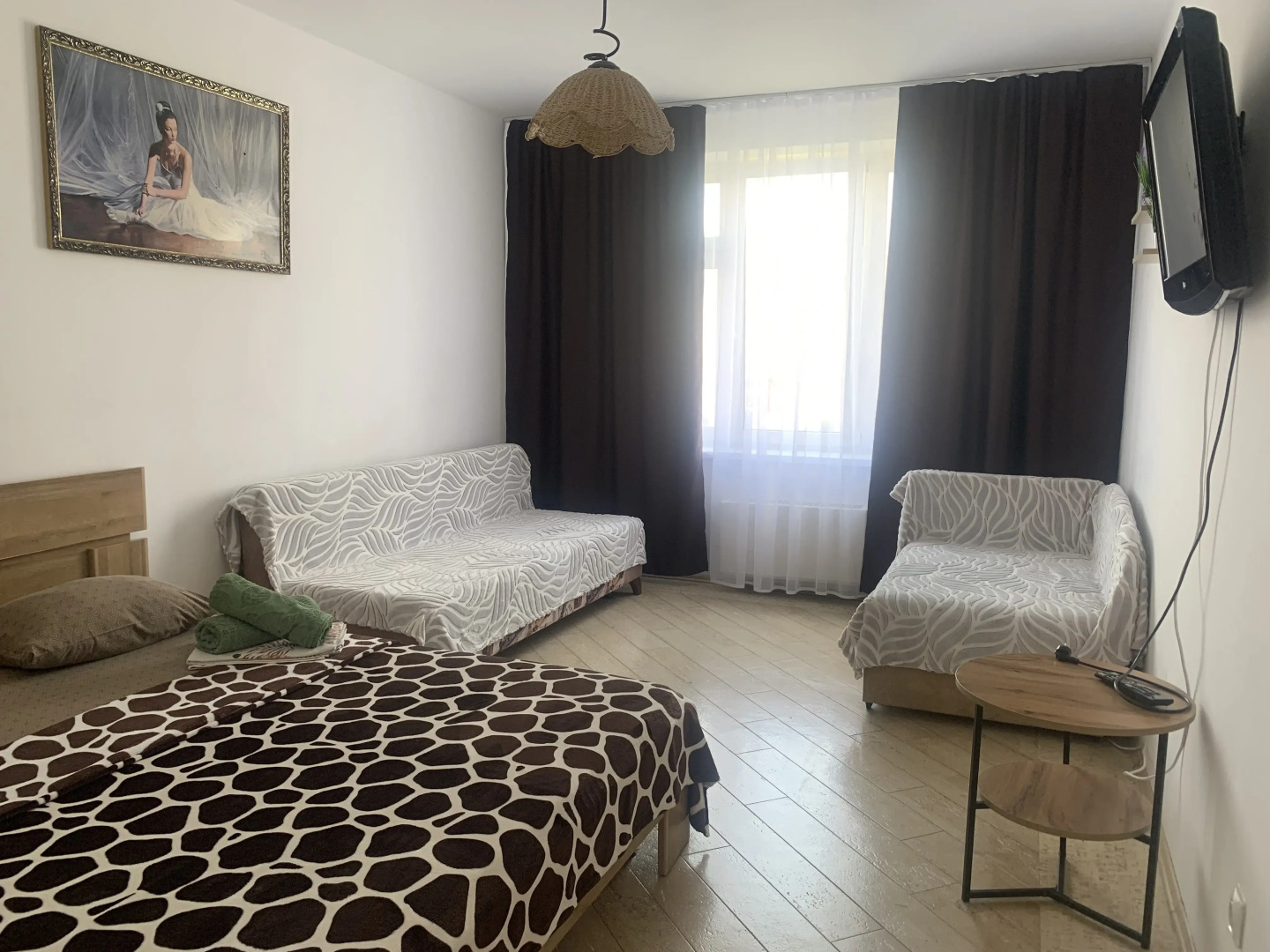 Квартира Прекрасная Возле Кристалла Рядом С Центром