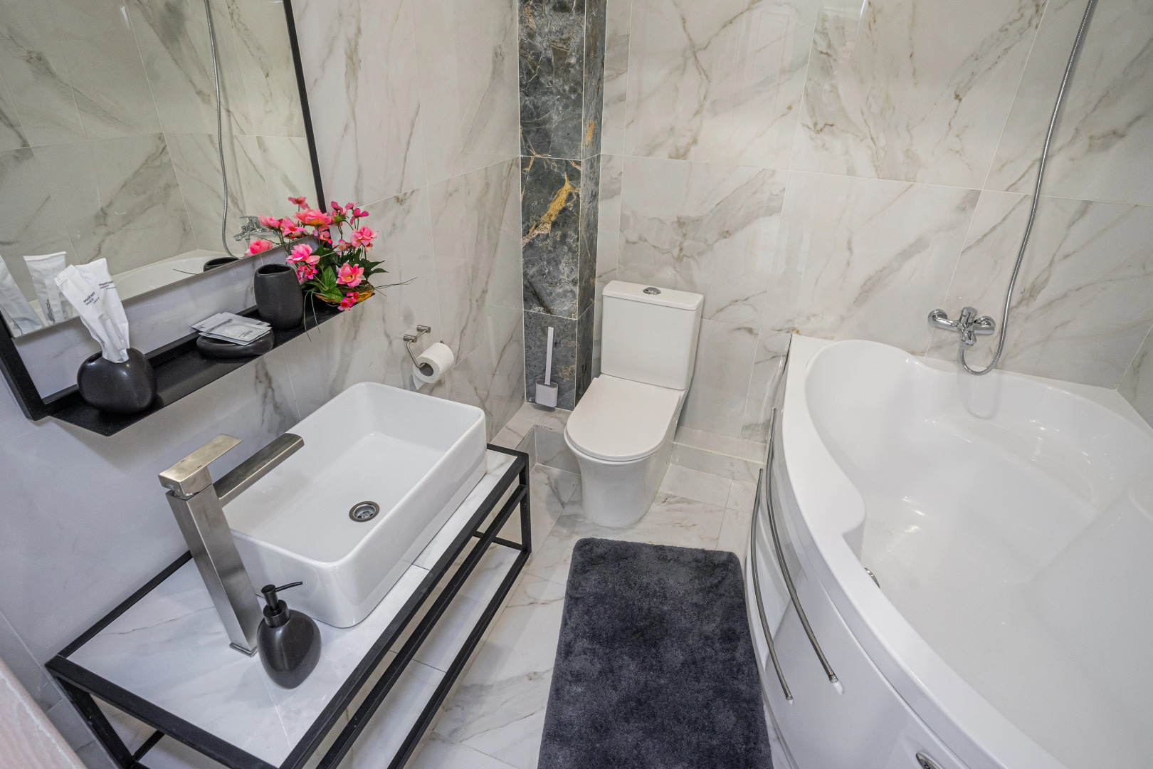 Апартаменты на Набережной