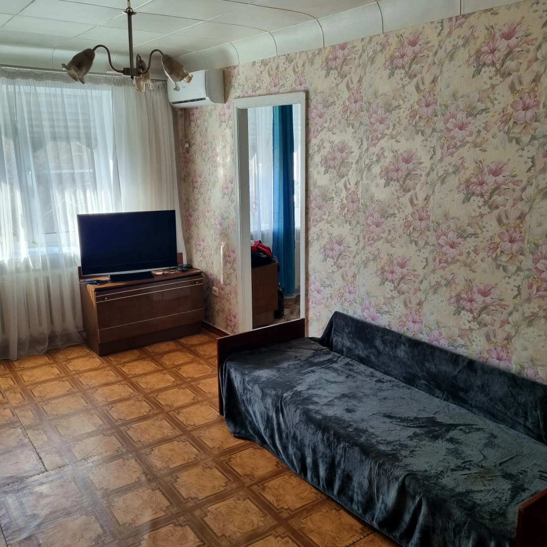 Квартира Двухкомнатная с отличным расположением