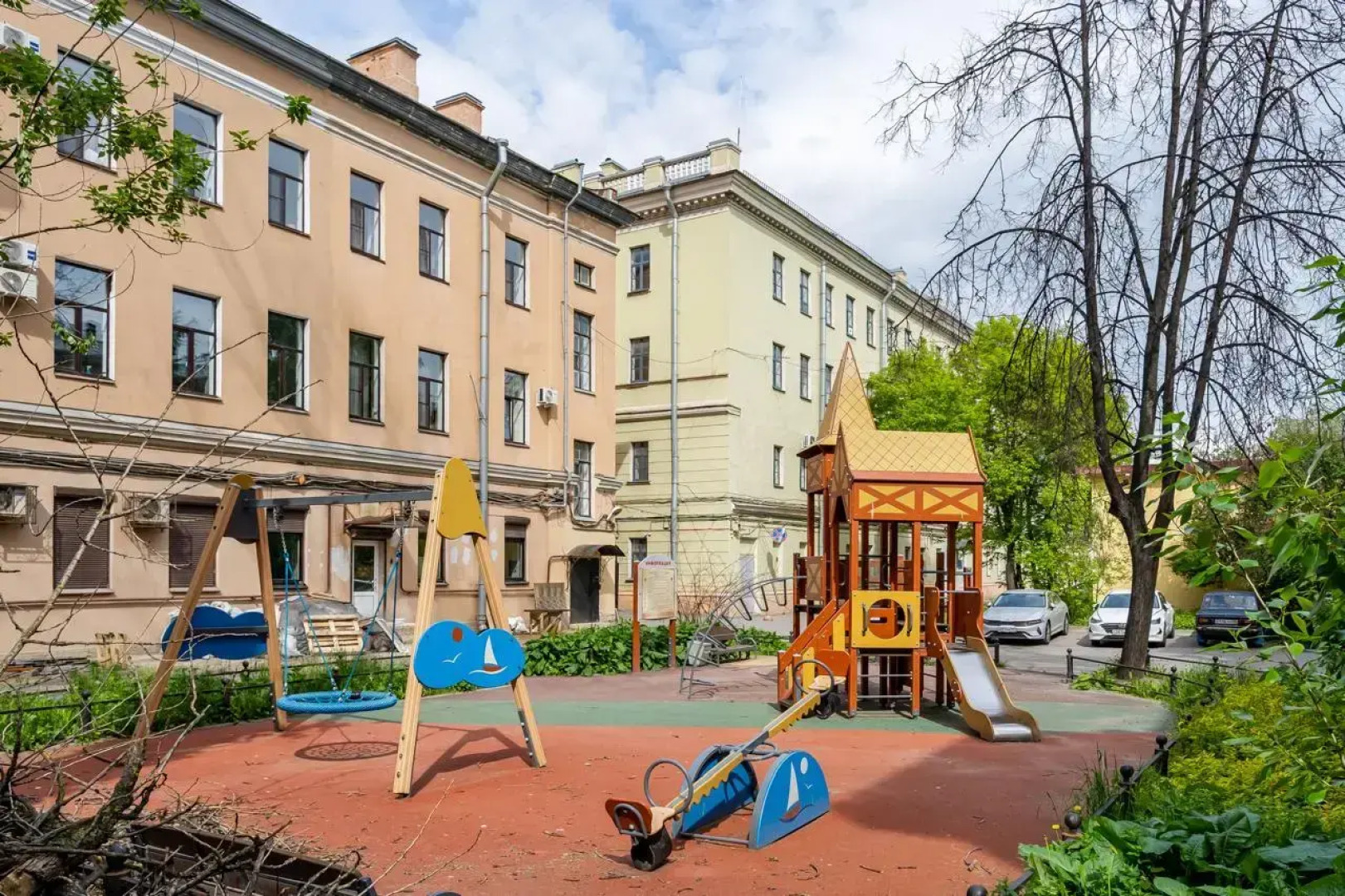 Апартаменты Лофт с видом на Неву