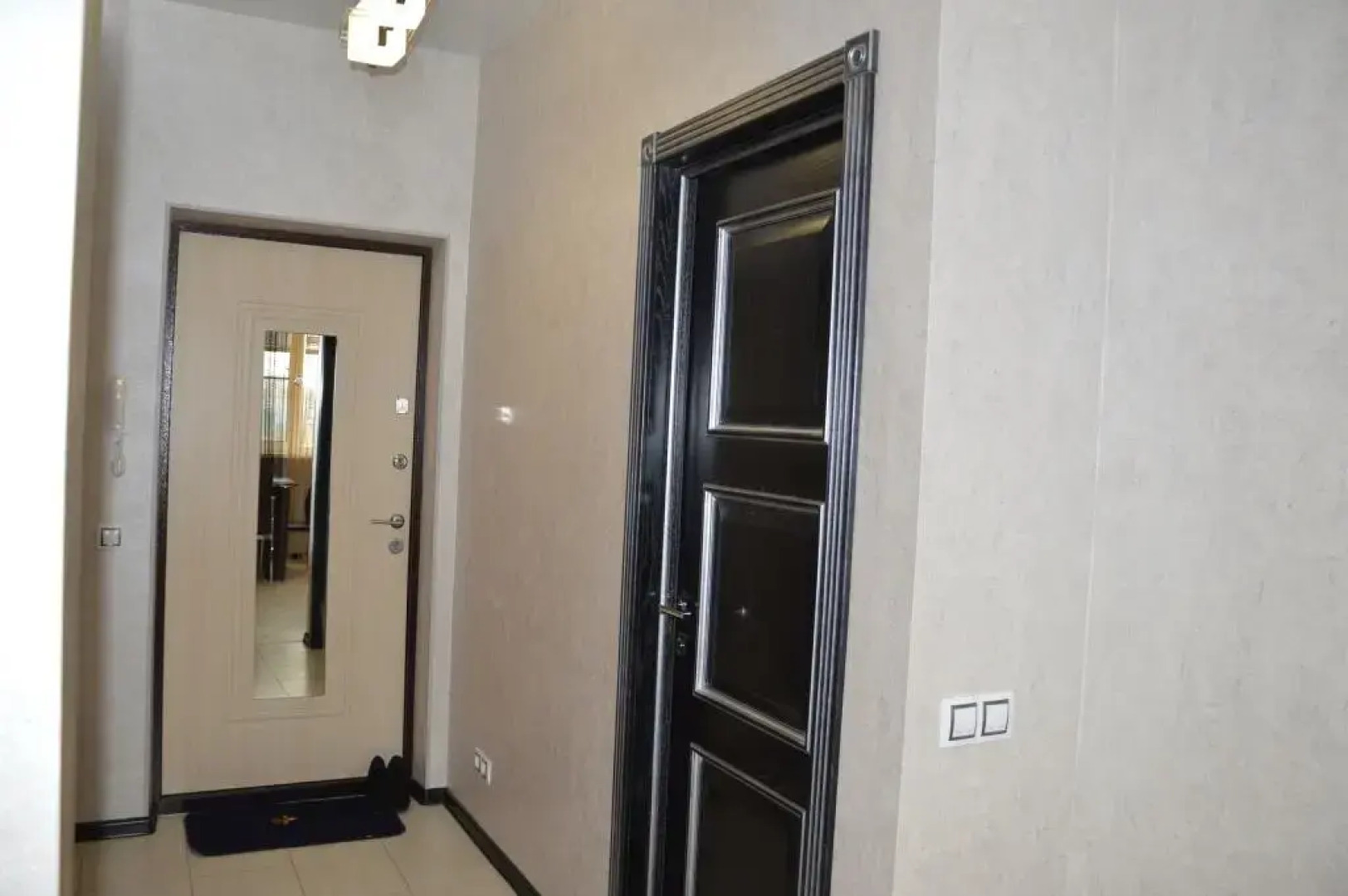 Апартаменты на Крайнова 4