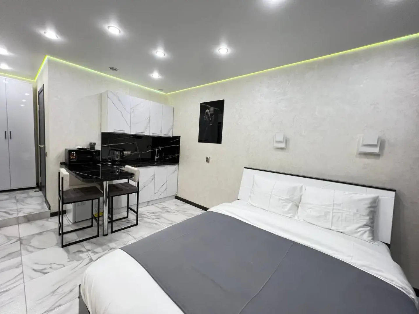 Квартира студия около диагностического центра