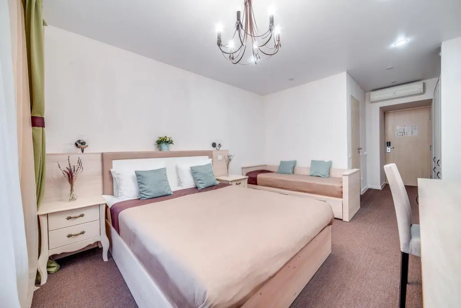 Отель Эпиграф