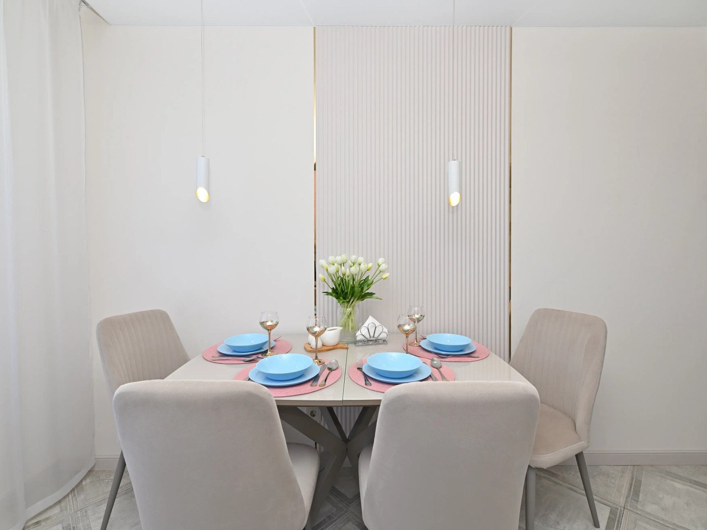 КвартираKenig Holidays 3-к в центре Рыбной деревни у Кафедрального собора