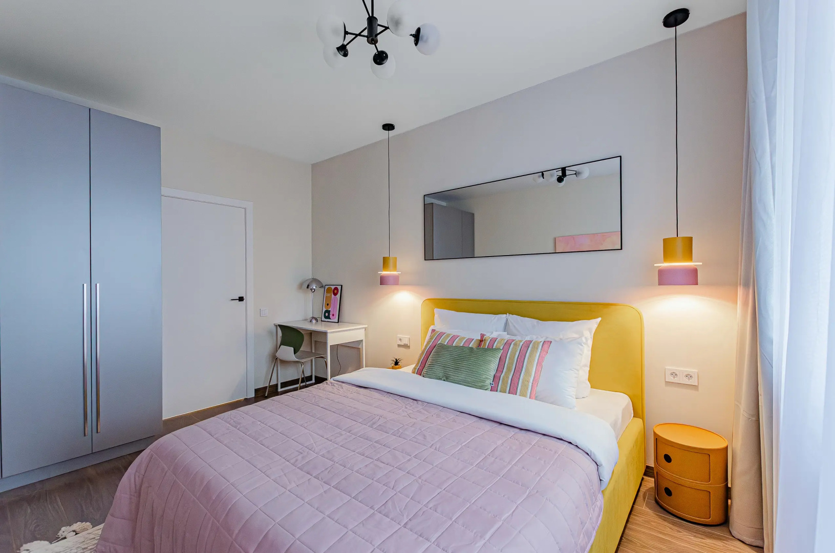 Квартира Стильная 2 комнатная в центре м. Суконная слобода