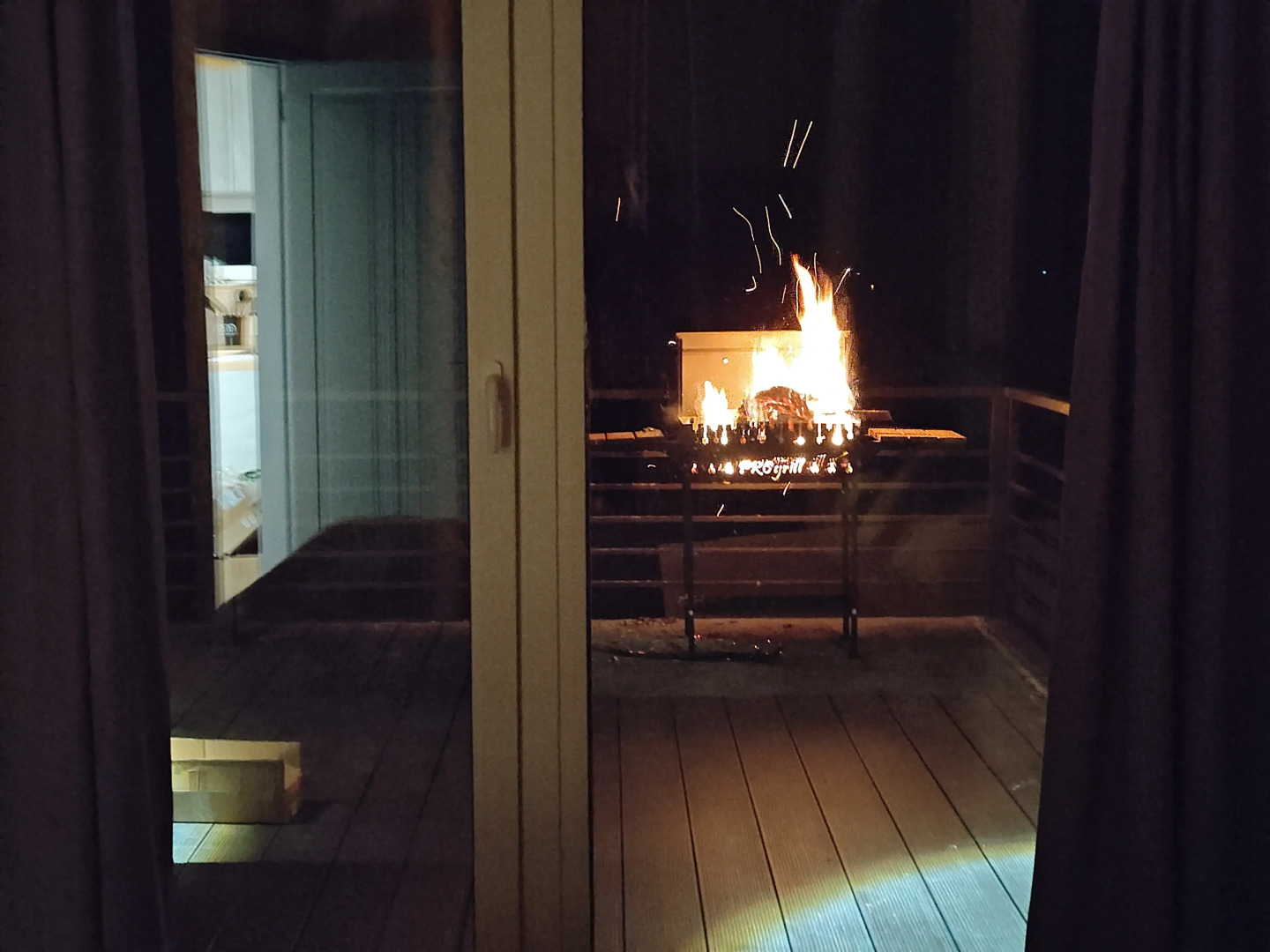 Частный дом Уютный красивый дом в лесу на озере Волго ( Селигер)