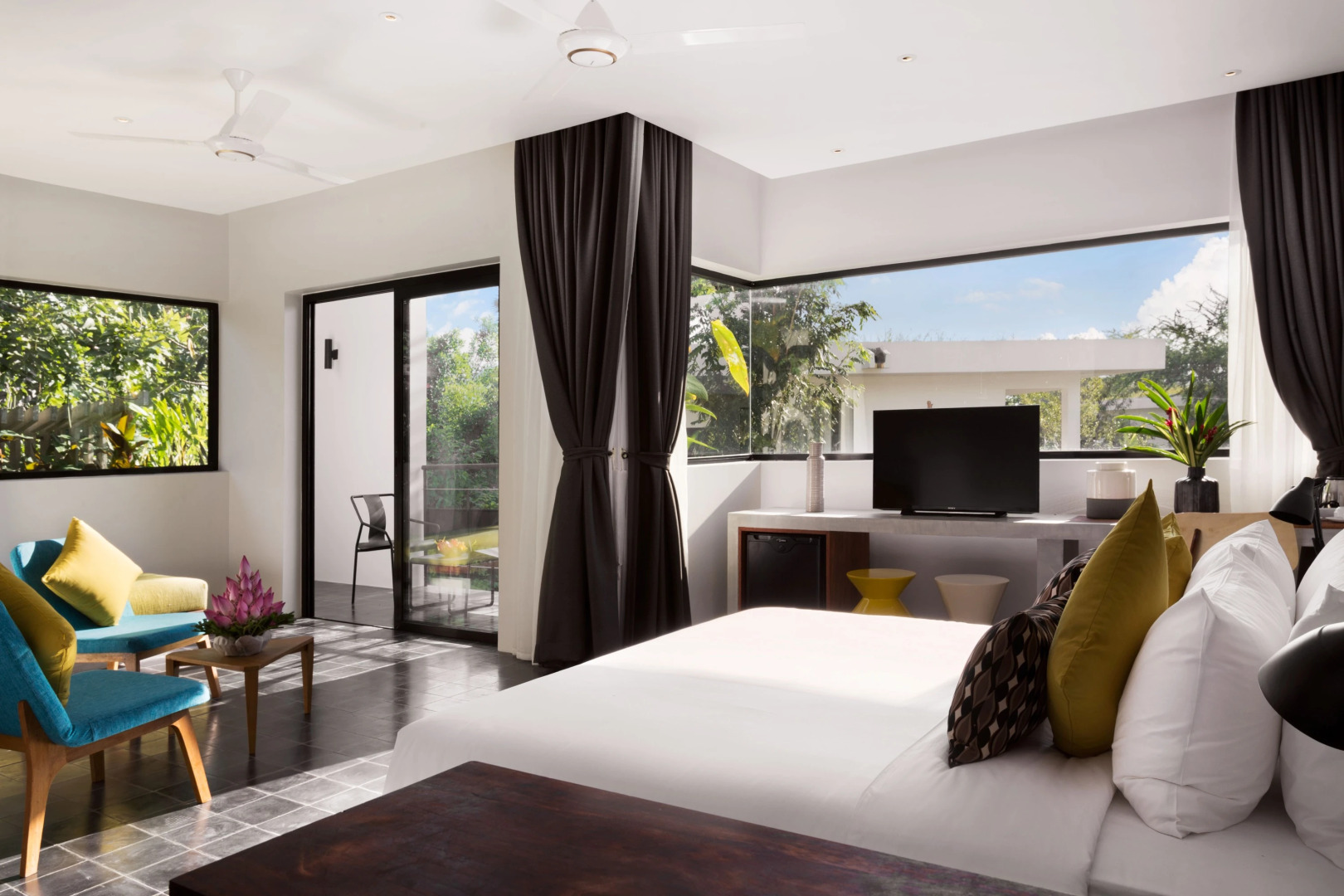 Отель Hillocks Hotel & Spa