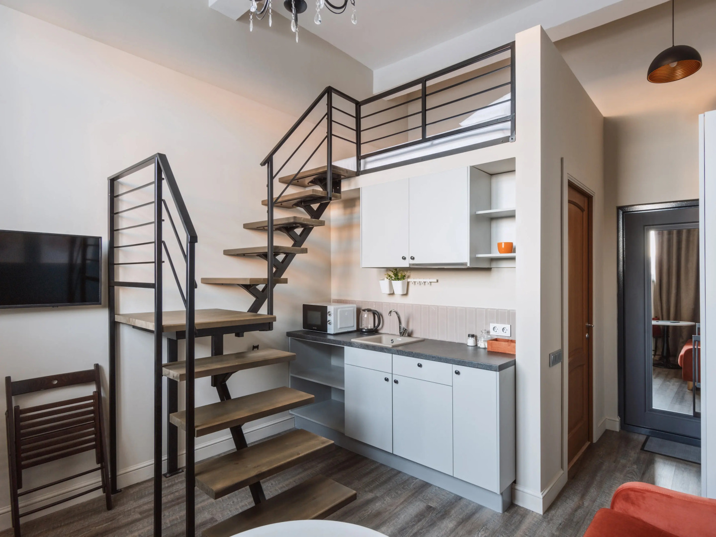 Апартаменты HomeHotel 4