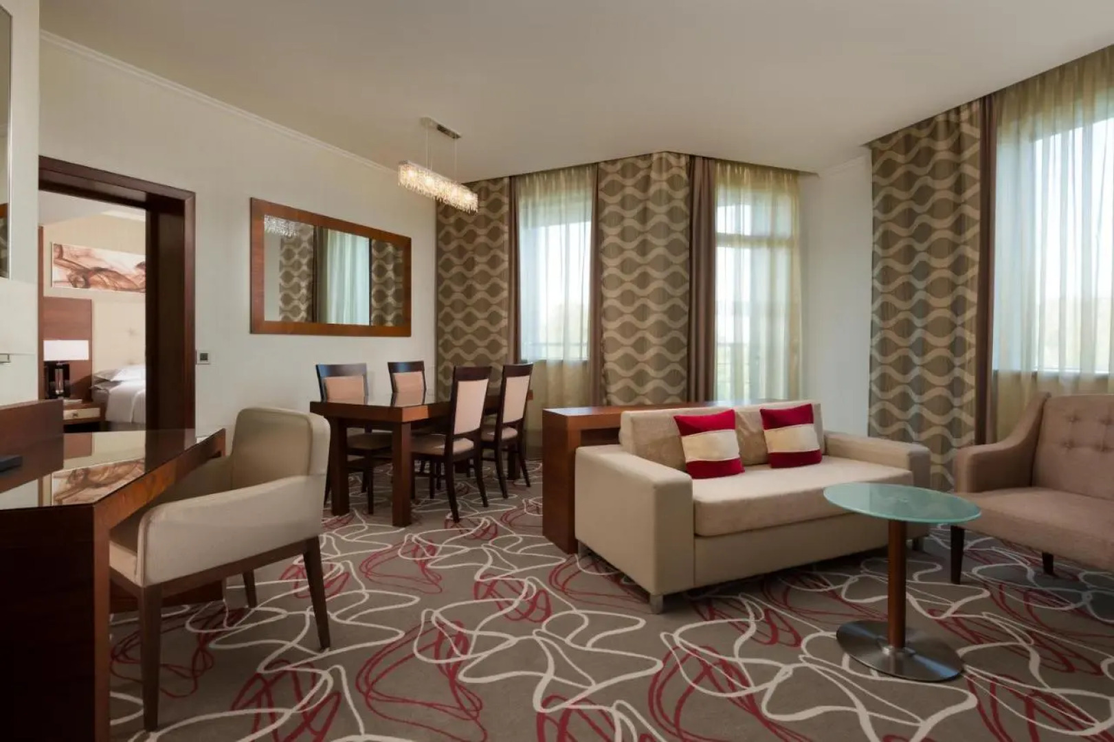 Sheraton Skypoint Luxe